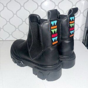 Farm Rio Black Chelsea Mono Size 6.5 Made In Brazil